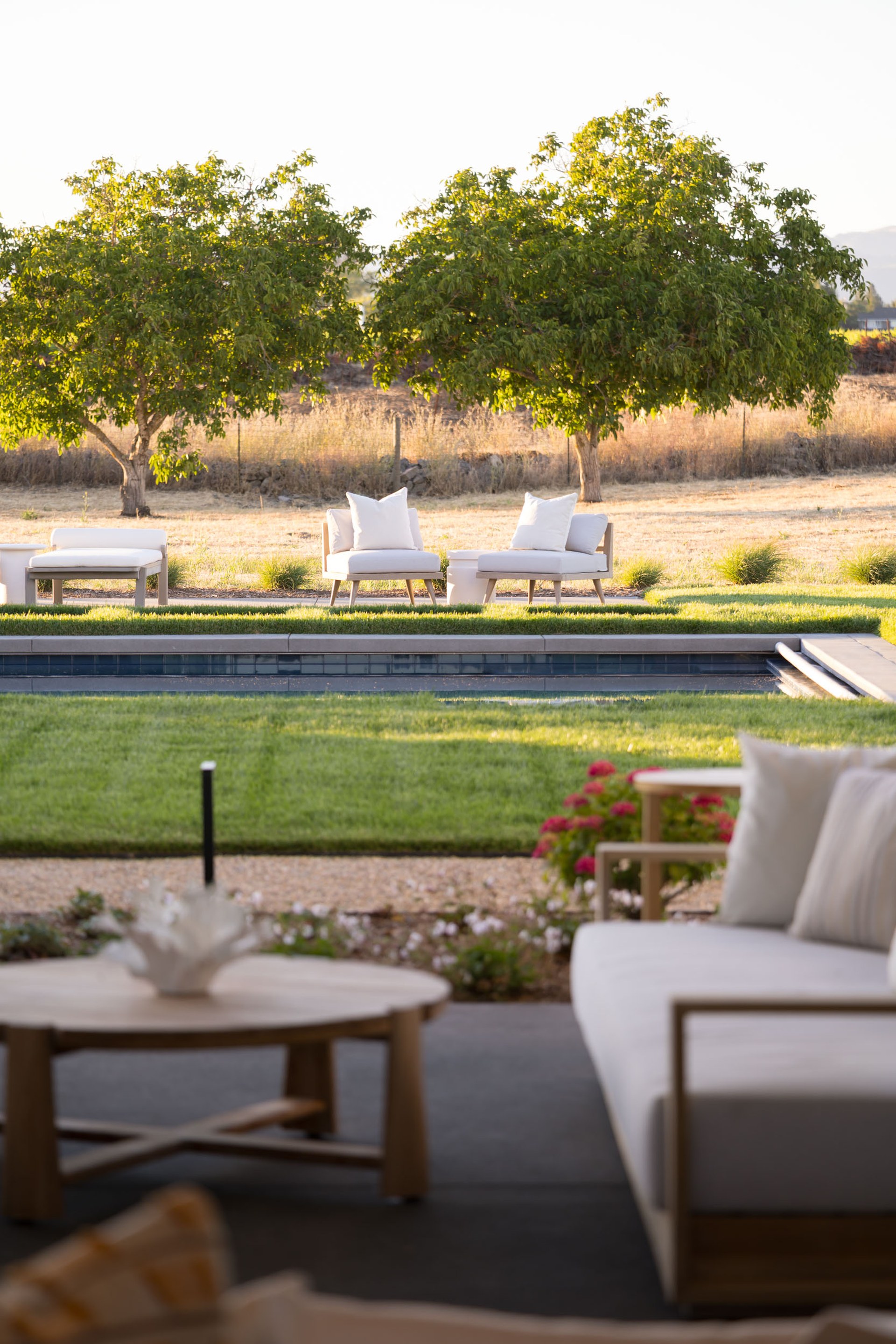 Outdoor lounge area at 1523 Sperring Road